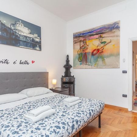 Pellegrino Piazza Navona Apartment Рим Екстер'єр фото